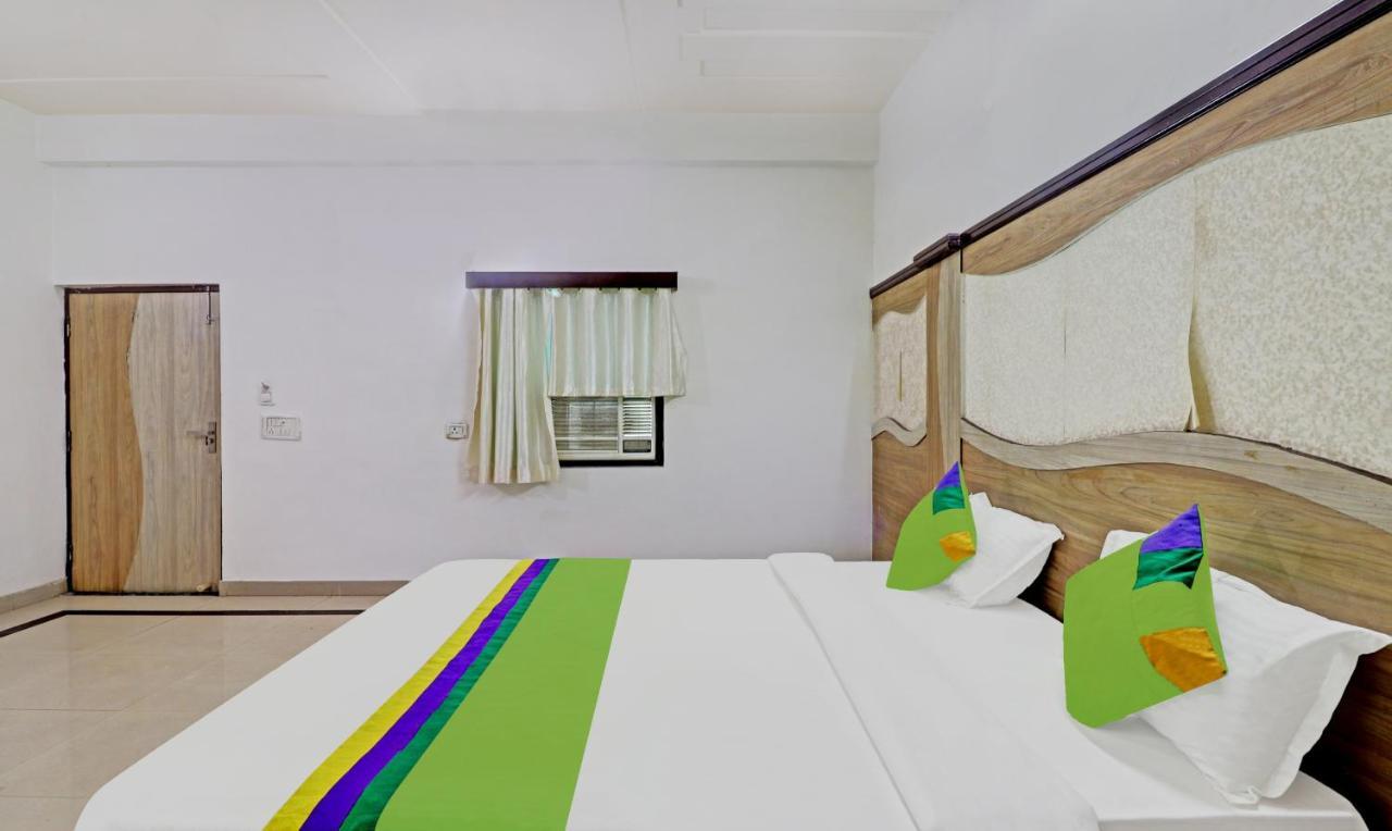 Golden Pearl Hotel Agra  Buitenkant foto