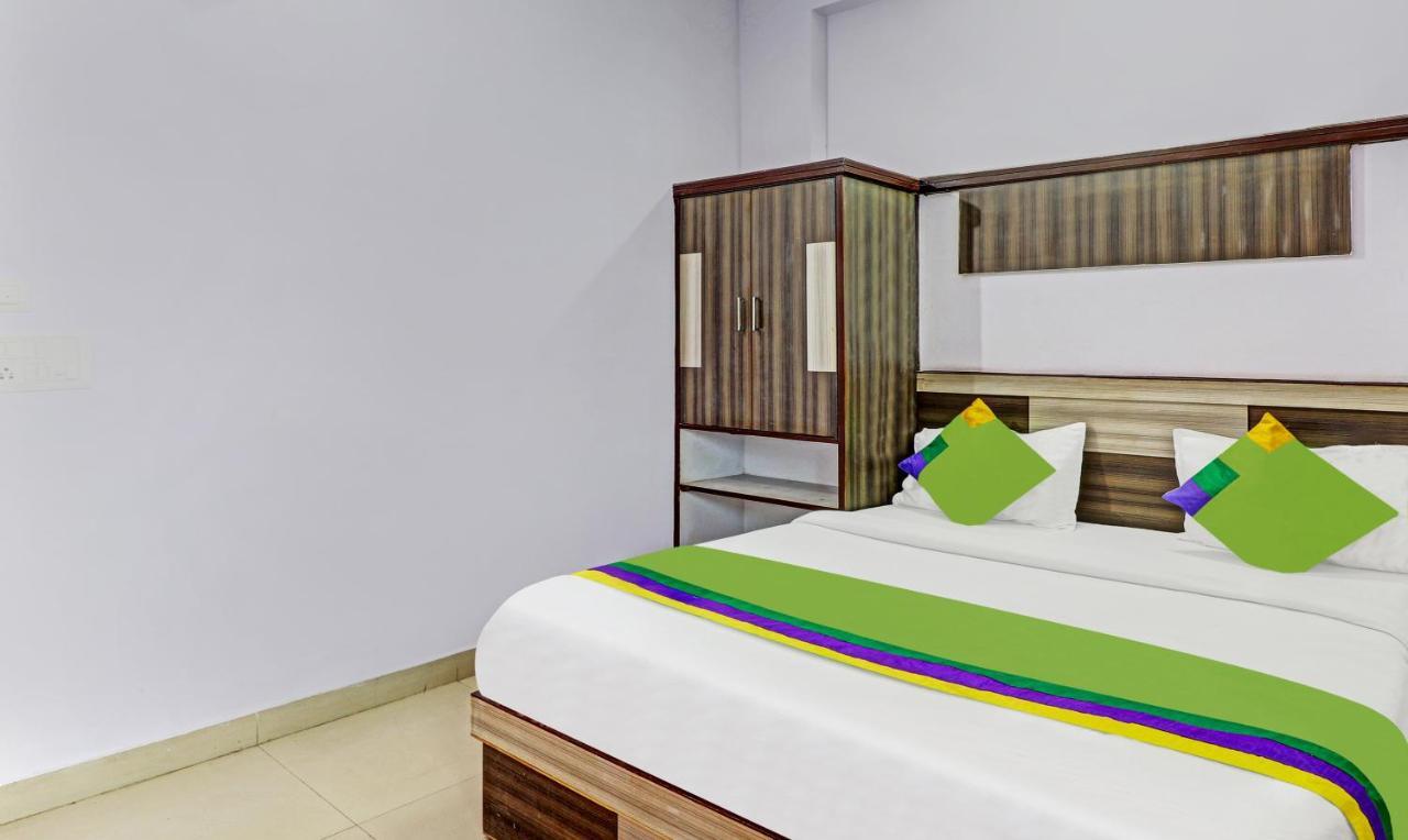 Golden Pearl Hotel Agra  Buitenkant foto