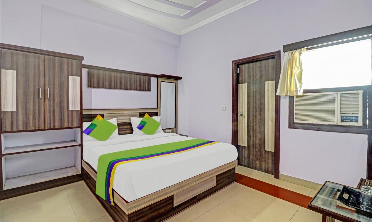 Golden Pearl Hotel Agra  Buitenkant foto